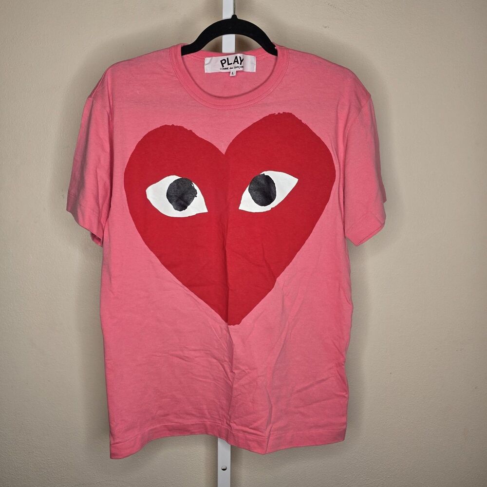 Comme des Garçons PLAY Center Heart Graphic Tee Short Sleeve Pink Men's Large